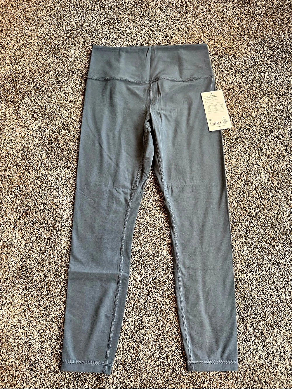 Athleta Ultra High Rise Elation 7/8 Tight Light Blue Small